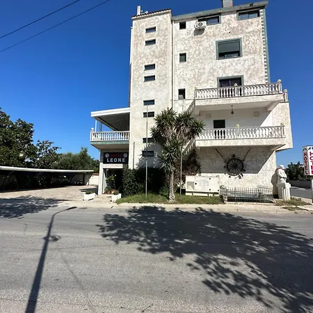 Hotel Leone